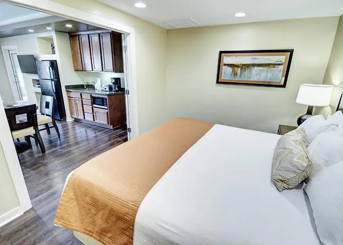 Orange Tree 1br *