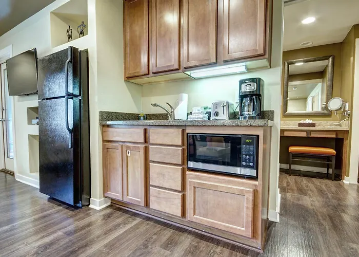 Orange Tree 1br Phoenix